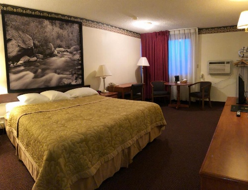Super 8 by Wyndham Laramie image 13