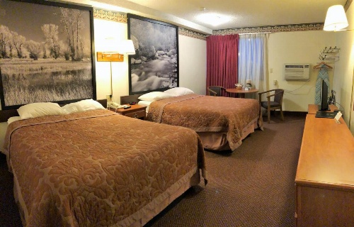 Super 8 by Wyndham Laramie image 15
